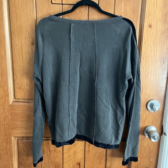 Splendid sweatshirt with velvet detail - Picture 2 of 2